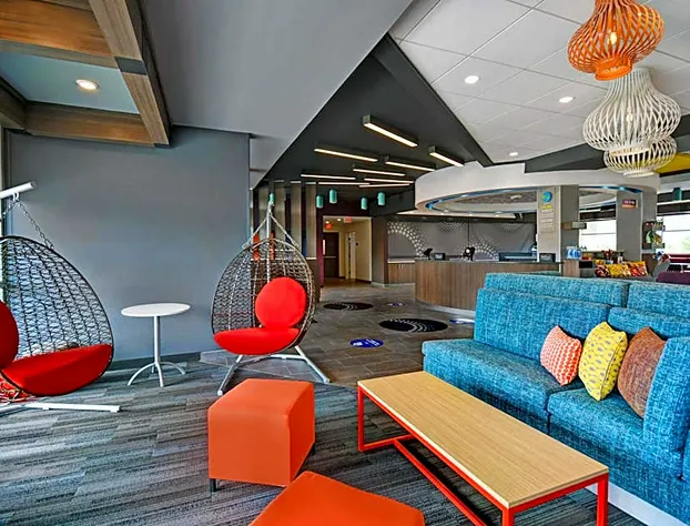 Tru by Hilton Monroe hotel detail image 3