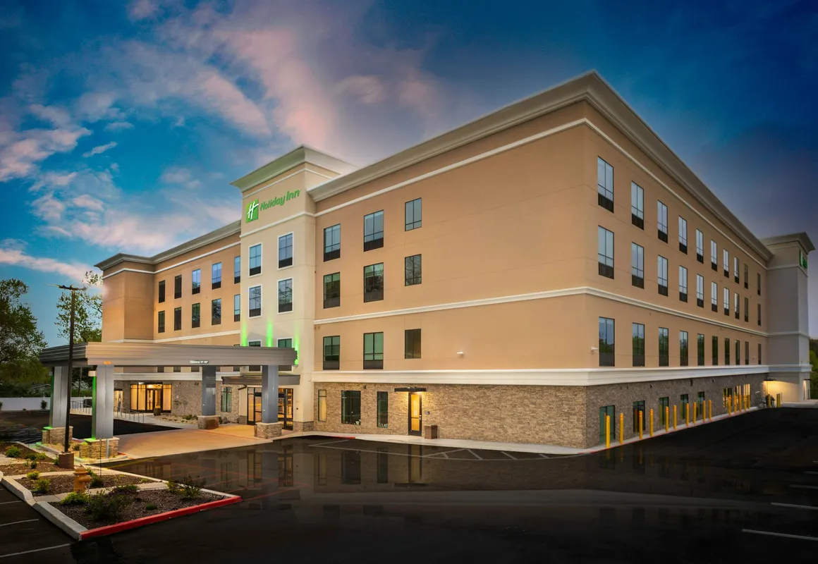 Holiday Inn St. Louis - Creve Coeur by IHG hotel hero