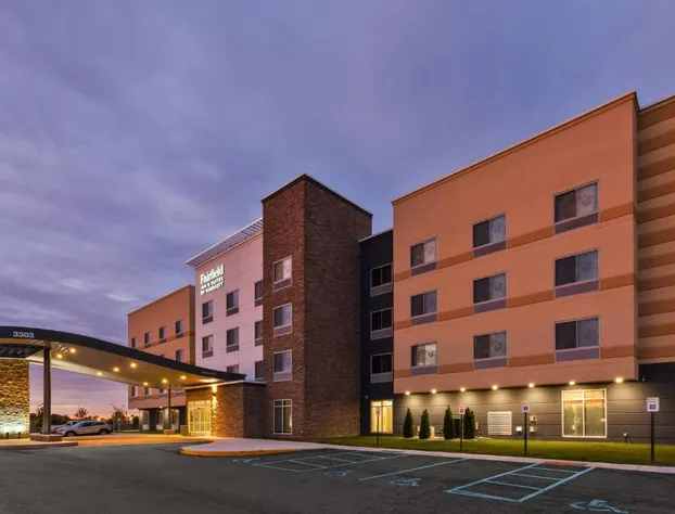 Fairfield Inn & Suites by Marriott Kalamazoo hotel detail image 1