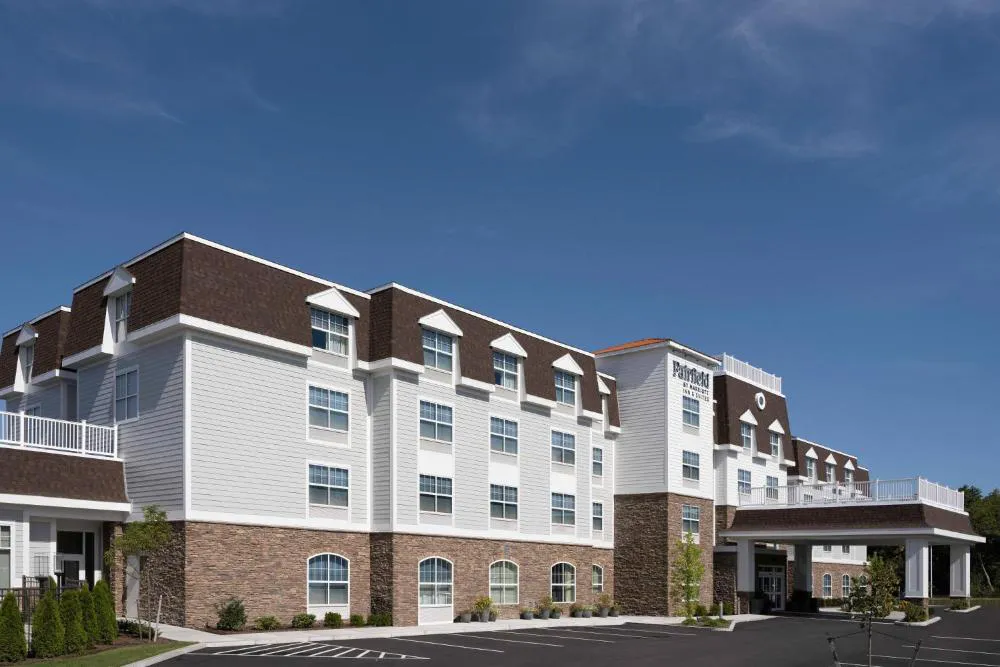 Fairfield Inn & Suites by Marriott South Kingstown Newport Area hotel hero