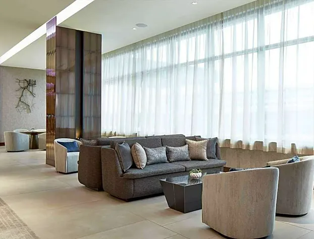 AC Hotel by Marriott Atlanta Airport Gateway hotel detail image 3