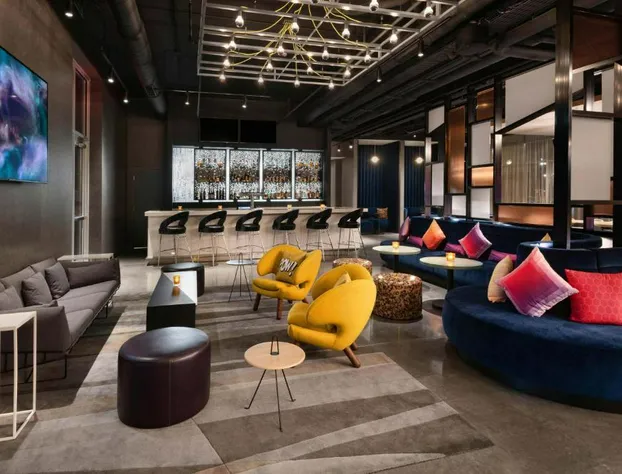 Aloft Cincinnati West Chester hotel detail image 2