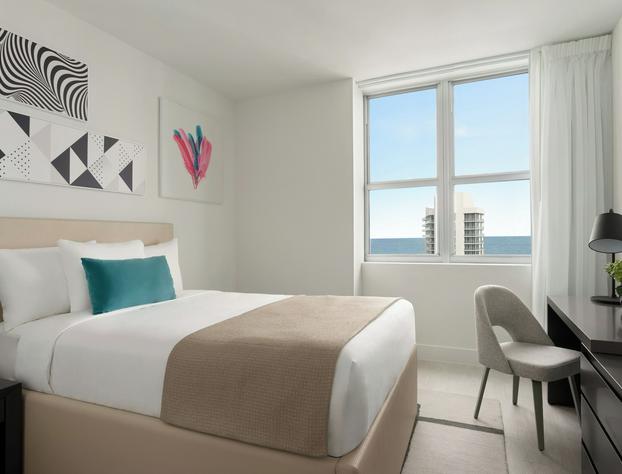 Hyde Beach House hotel detail image 2