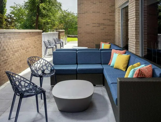 Tru by Hilton Mt Pleasant Charleston hotel detail image 4