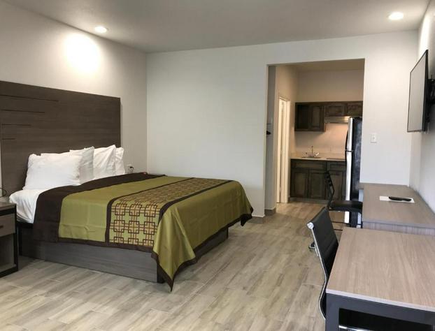 SureStay by Best Western Baytown hotel detail image 1