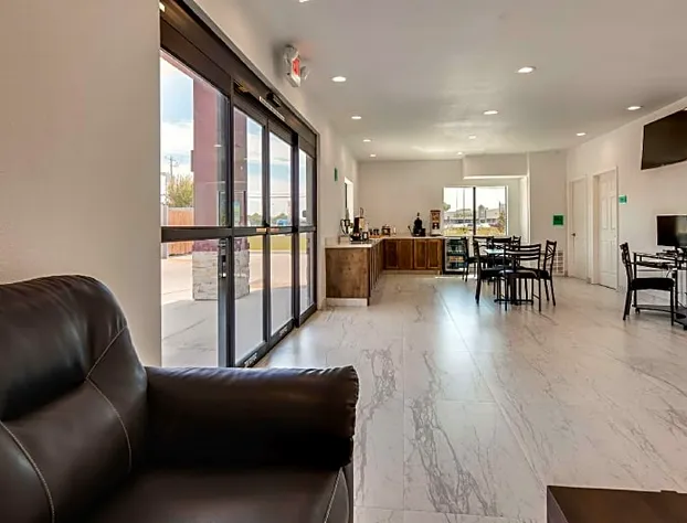 SureStay by Best Western Baytown hotel detail image 3