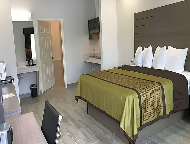 SureStay by Best Western Baytown hotel detail image 4