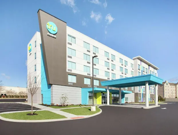 Tru by Hilton Audubon Valley Forge hotel detail image 1