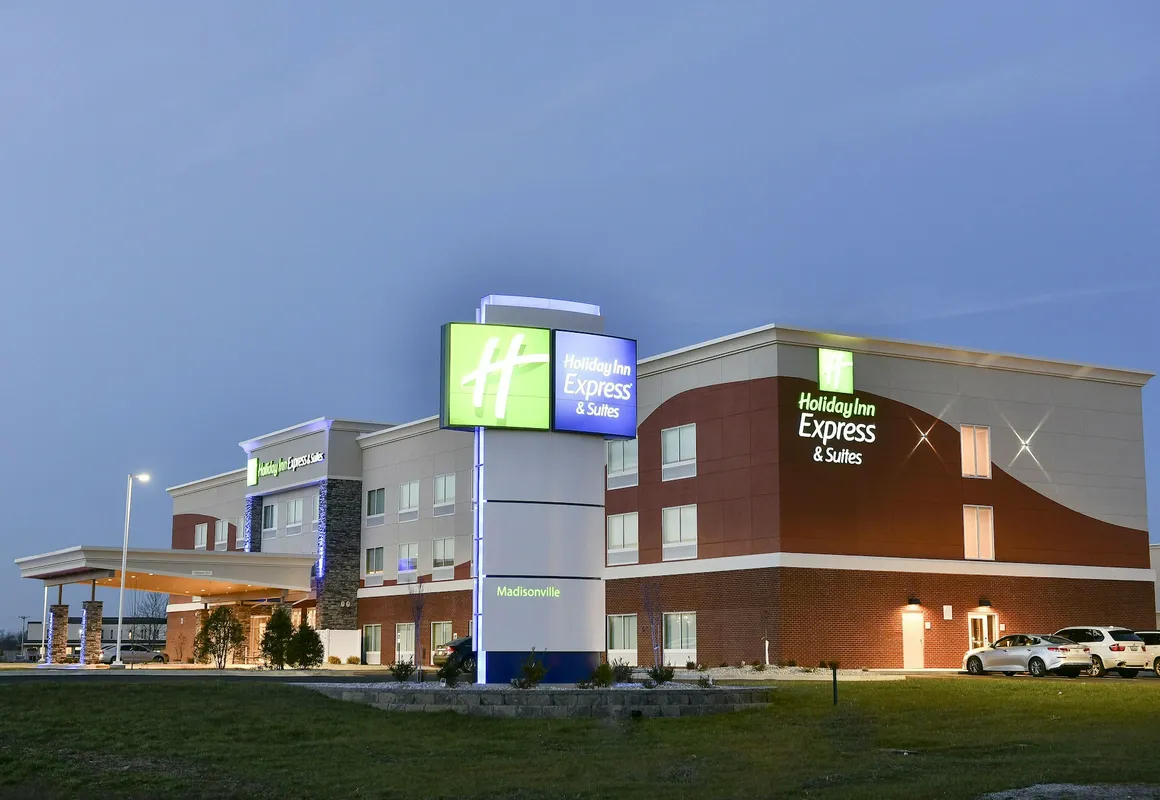 Holiday Inn Express & Suites Madisonville by IHG hotel hero