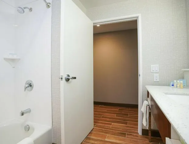Hampton Inn Colorado Springs I-25 Central hotel detail image 1