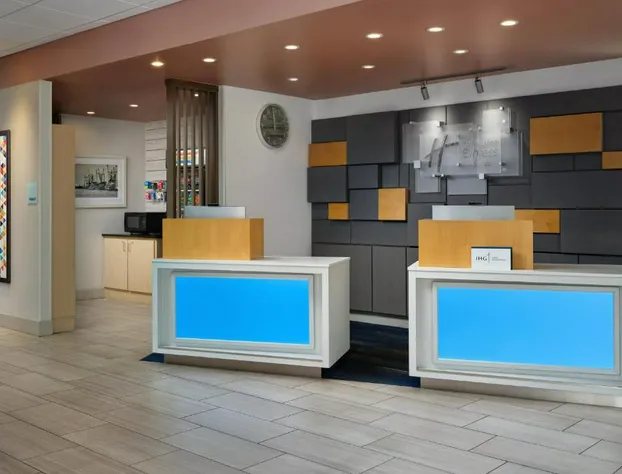 Holiday Inn Express & Suites Brunswick by IHG hotel detail image 1