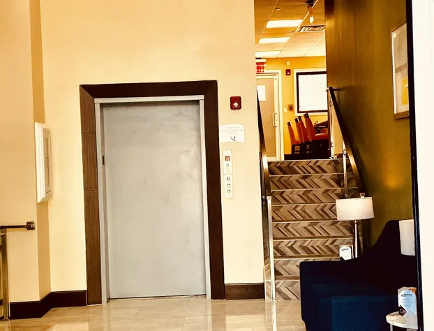 Surface Inn Brooklyn hotel detail image 2