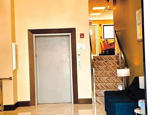 Surface Inn Brooklyn hotel detail image 2