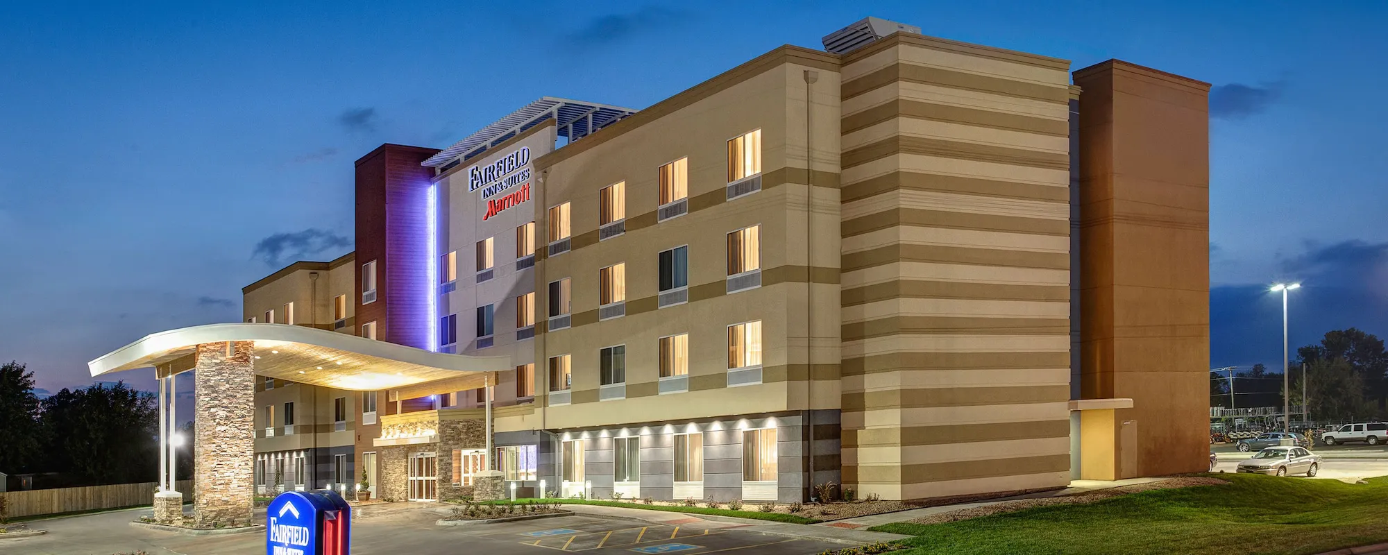 Fairfield Inn & Suites by Marriott Lake Geneva hotel hero