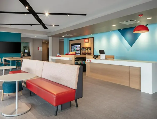 avid hotels Madison - Monona by IHG hotel detail image 3