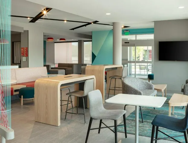 avid hotels Madison - Monona by IHG hotel detail image 4