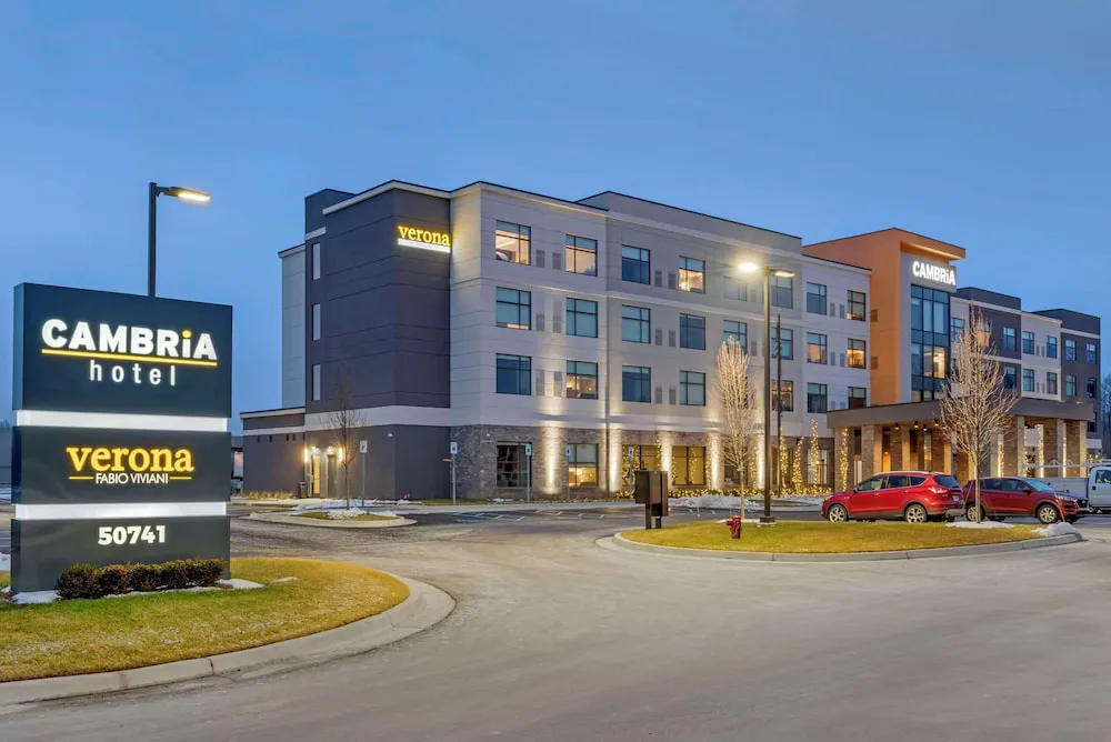Cambria Hotel Shelby Township - Detroit Utica hotel hero