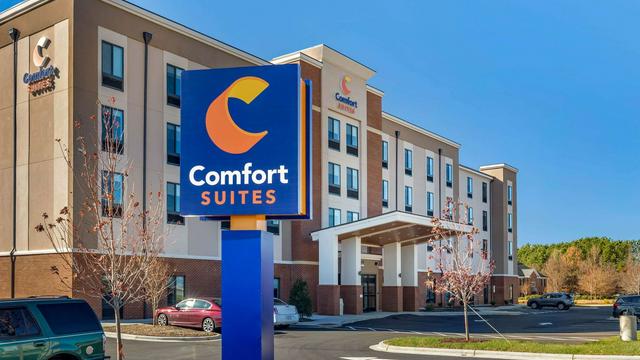 Comfort Suites Greensboro - High Point hotel detail image 2