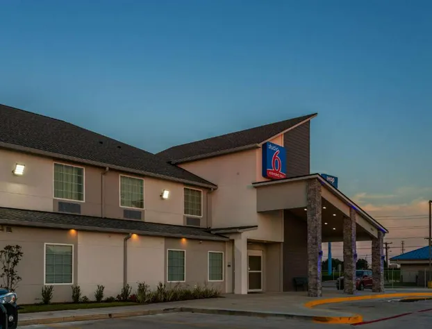 Studio 6 Lake Charles, LA hotel detail image 2