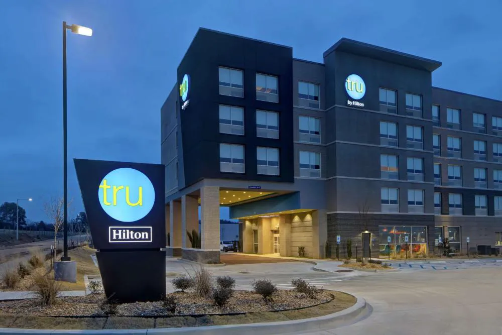 Tru by Hilton Oxford hotel hero