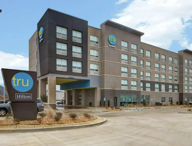 Tru by Hilton Oxford hotel detail image 1