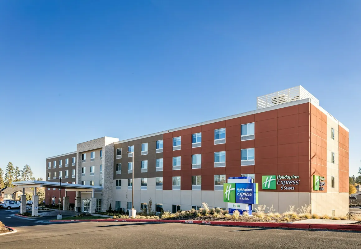 Holiday Inn Express & Suites Bend South by IHG hotel hero