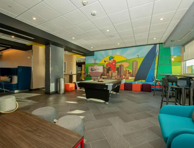 Tru by Hilton The Colony Dallas hotel detail image 3