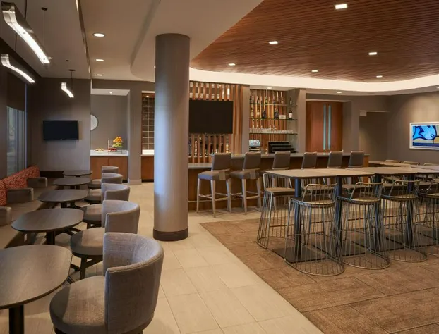 SpringHill Suites by Marriott Fort Myers Estero hotel detail image 4