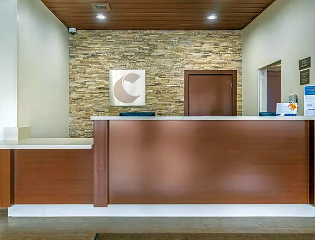 Comfort Inn & Suites Lakewood by JBLM hotel detail image 1