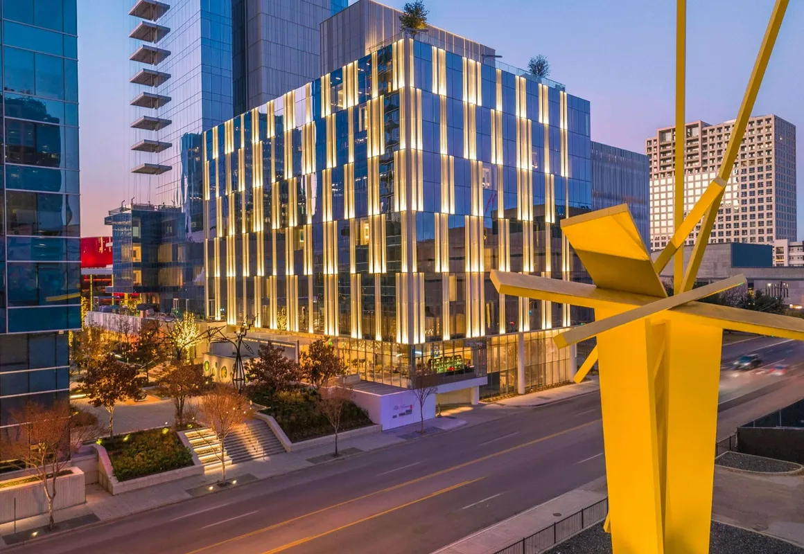 HALL Arts Hotel Dallas, Curio Collection by Hilton hotel hero