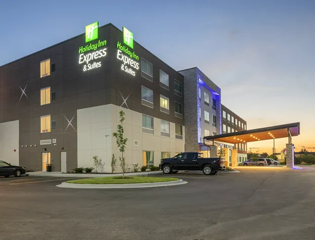 Holiday Inn Express & Suites Bourbonnais East - Bradley by IHG hotel detail image 2