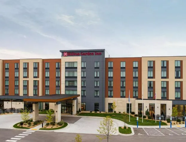 Hilton Garden Inn Milwaukee Brookfield Conference Center, WI hotel detail image 3