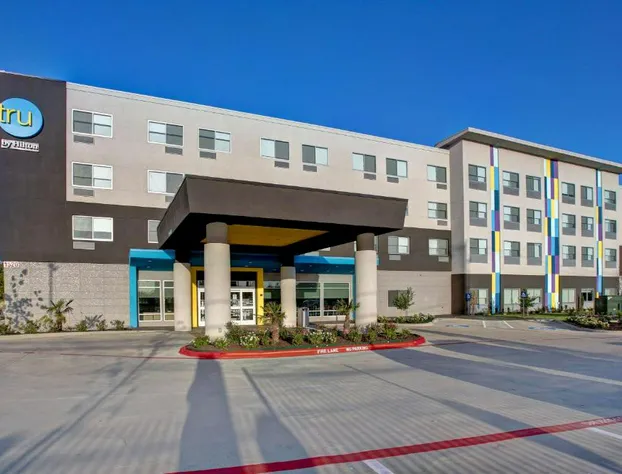 Tru by Hilton Grand Prairie hotel detail image 2