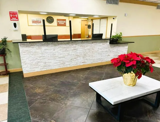 Buckeye Inn Express hotel detail image 4