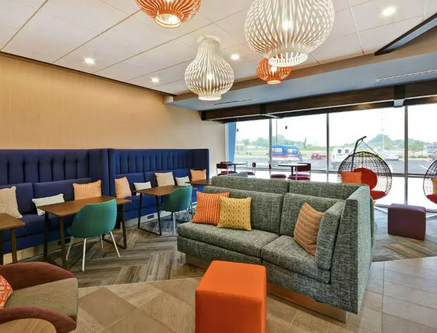 Tru by Hilton Beavercreek Dayton hotel detail image 3