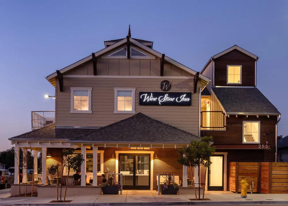Wine Stone Inn hotel hero
