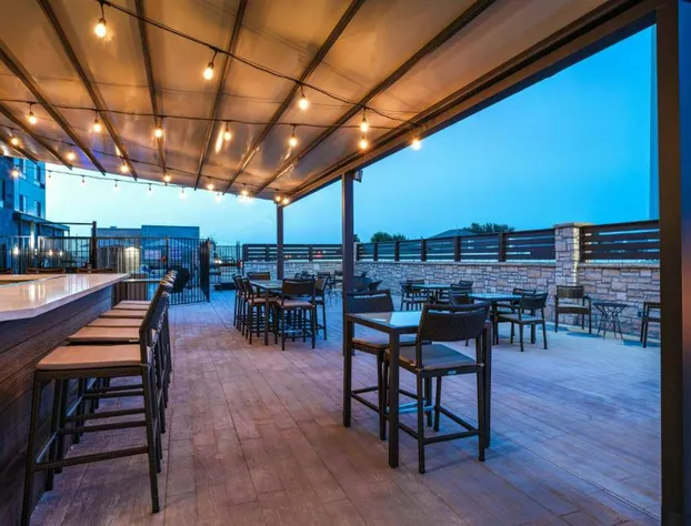 Courtyard by Marriott Dallas Grand Prairie hotel detail image 1