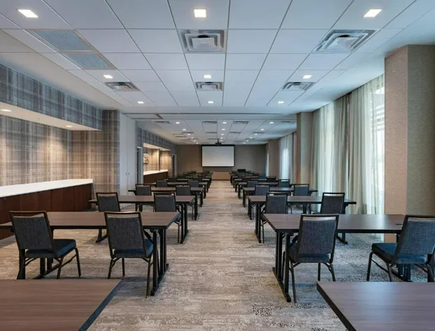 Courtyard by Marriott Dallas Grand Prairie hotel detail image 2