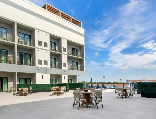 Cambria Hotel St Petersburg-Madeira Beach Marina hotel detail image 2