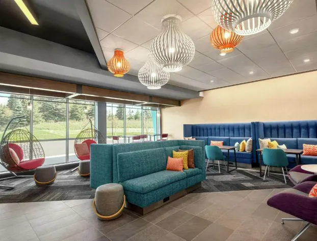 Tru by Hilton Duluth Mall Area hotel detail image 2