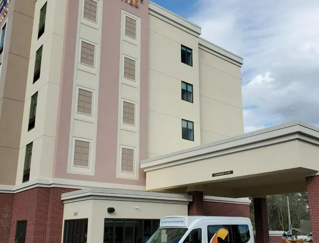 Comfort Suites Gainesville near University hotel detail image 4