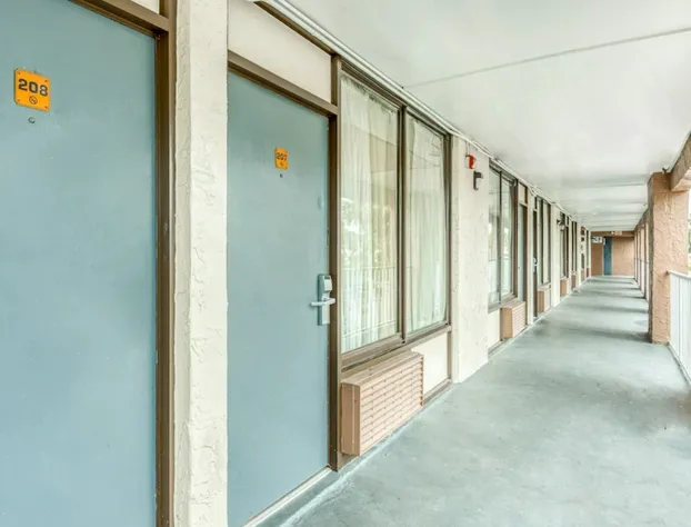 RW Hotel hotel detail image 3