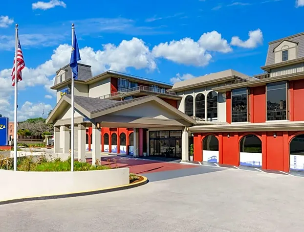 Hotel Caza Fisherman's Wharf hotel detail image 2