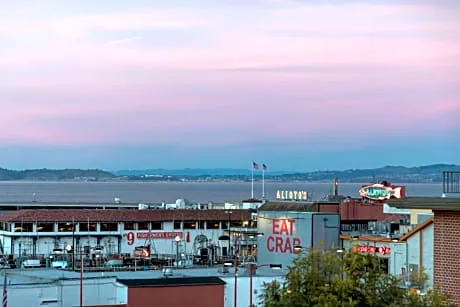 Hotel Caza Fisherman's Wharf hotel hero