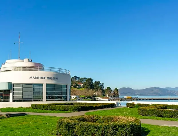 Hotel Caza Fisherman's Wharf hotel detail image 3