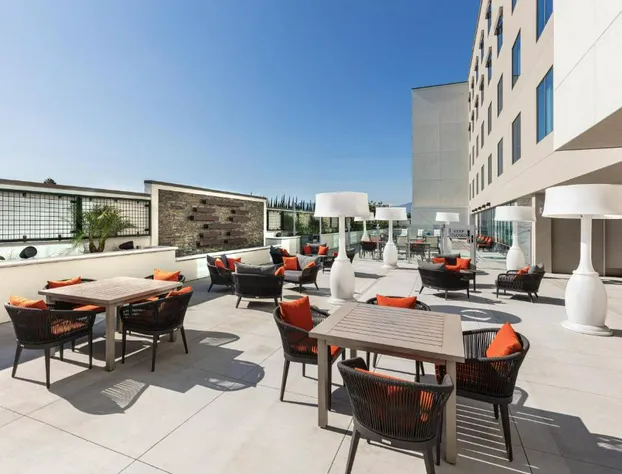 Courtyard by Marriott Los Angeles Monterey Park hotel detail image 2