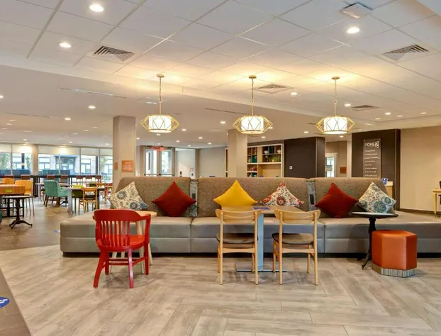 Home2 Suites by Hilton Carmel Indianapolis hotel detail image 3