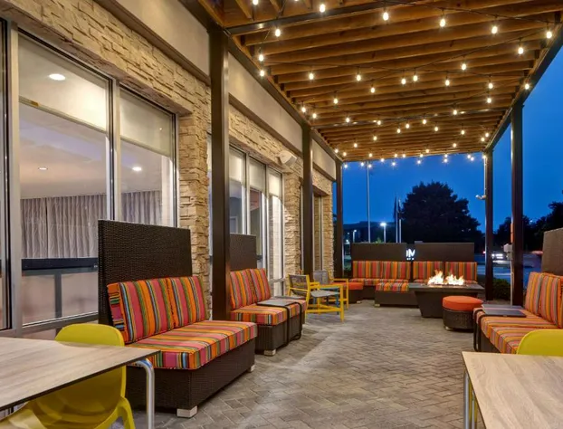 Home2 Suites by Hilton Carmel Indianapolis hotel detail image 4