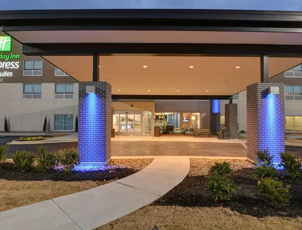 Holiday Inn Express & Suites Greenville - Taylors by IHG hotel detail image 1