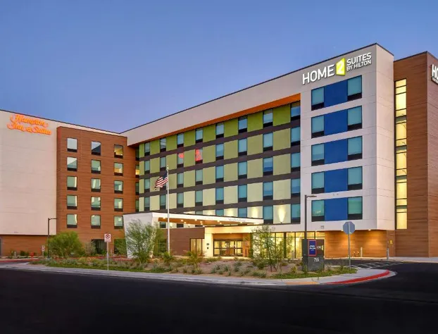 Hampton Inn & Suites Las Vegas Convention Center - No Resort Fee hotel detail image 1